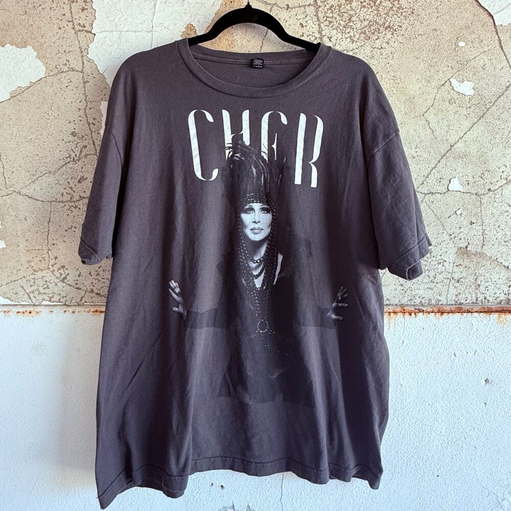 Cher‎ D2K Tour 2014 Concert T Shirt Gray Graphic Tee Size